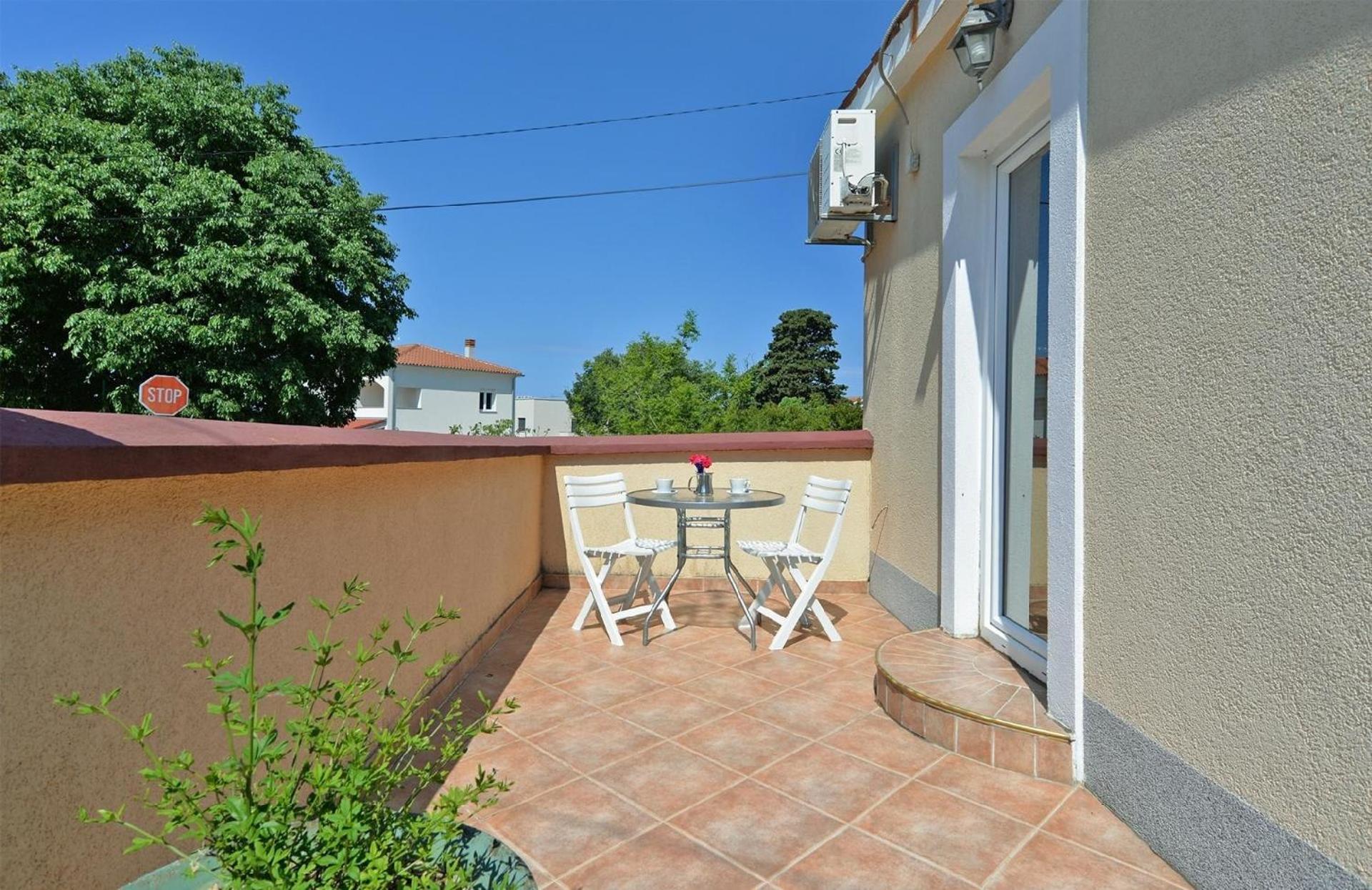 Mit Privatpool Fuer 4 Personen Ca 30 Qm In Pula, Istrien Istrische Riviera Hébergement de vacances