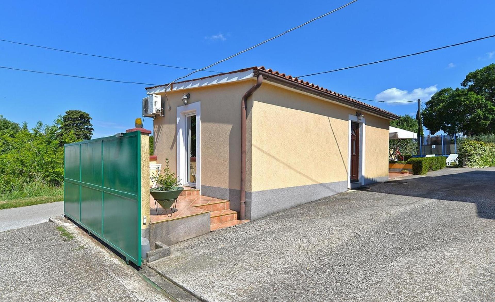 Vikendica Mit Privatpool Fuer 4 Personen Ca 30 Qm In Pula, Istrien Istrische Riviera Pula